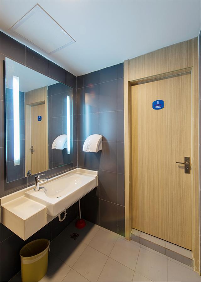 Hanting Hotel Shanghai Pudong Airport Zhuqiao Екстер'єр фото